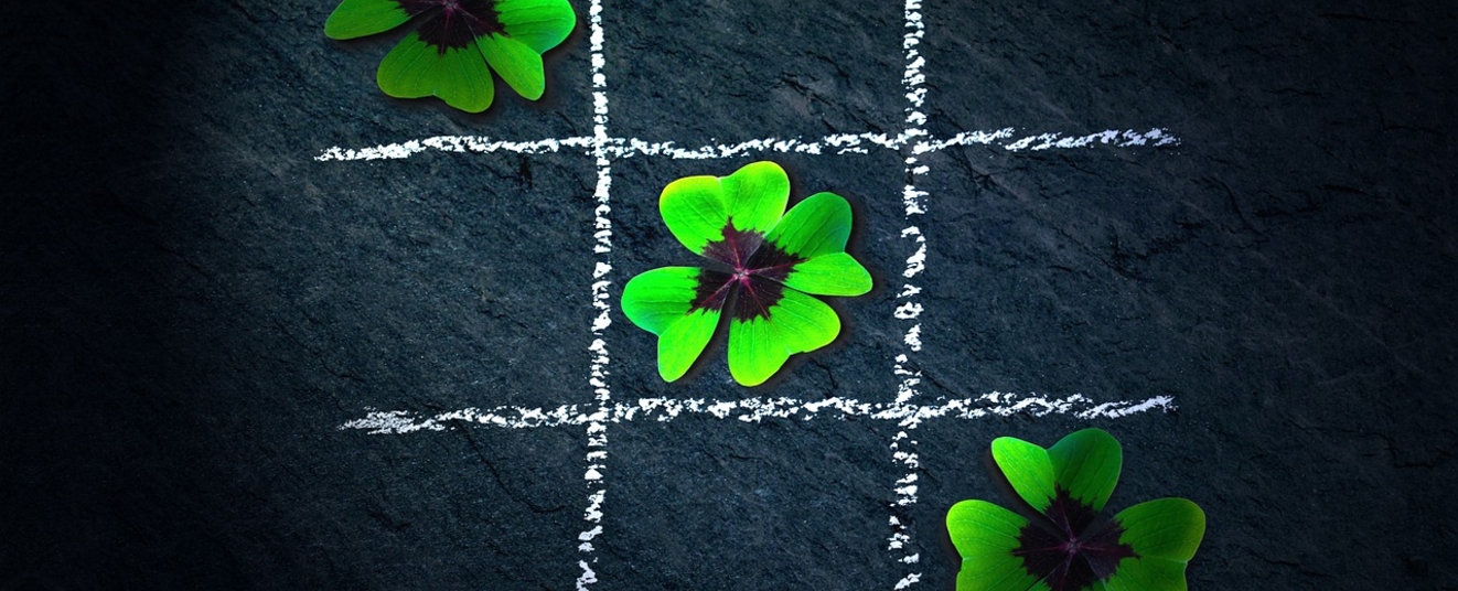 Gifts Believed to Bring Good Luck – What Should You Give?