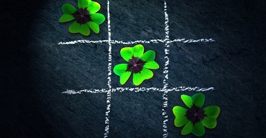 Gifts Believed to Bring Good Luck – What Should You Give?