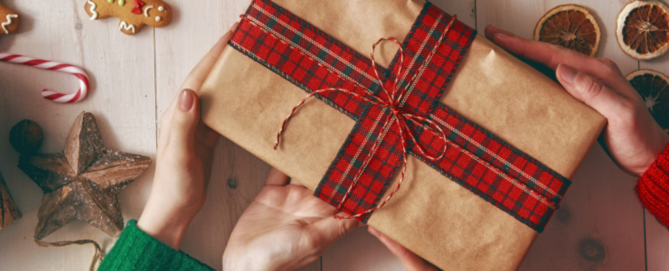 Original Christmas Gifts for Businesses and Loved Ones – Vivat Christmas Hampers